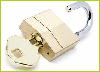 Expert Locksmith Services Forest Hills, NY 718-673-6786 Expert Locksmith Services Forest Hills, NY 718-673-6786 - 2-lock-key